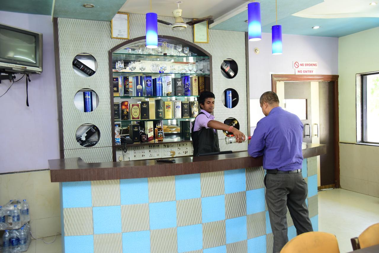 River Touch Resort Silvassa Zewnętrze zdjęcie